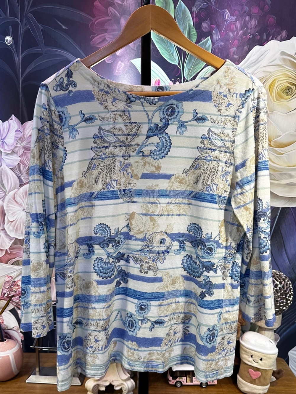 Chico's 2 Cotton Floral Stripe Top Coastal Cottagecore Vacation Casual Classic